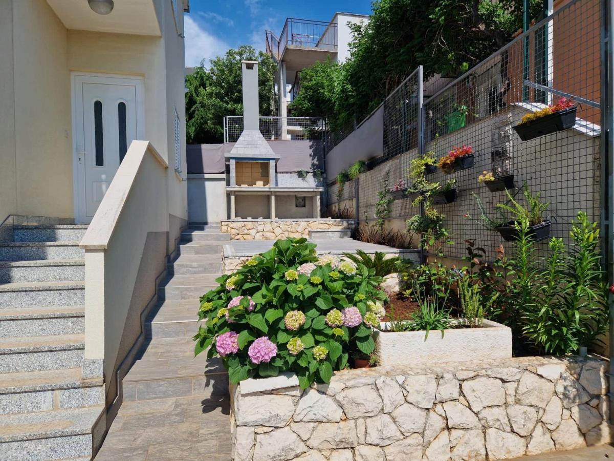 Apartments Sandra Rogoznica  Exterior photo