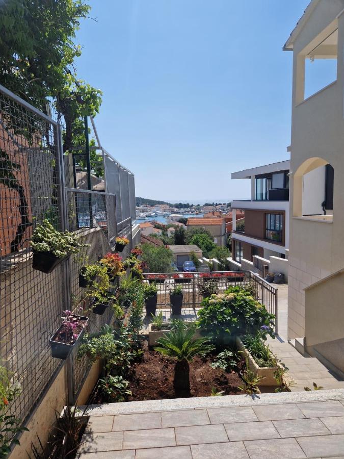 Apartments Sandra Rogoznica  Exterior photo